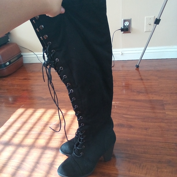 Heeled bootie bundle - Picture 7 of 16